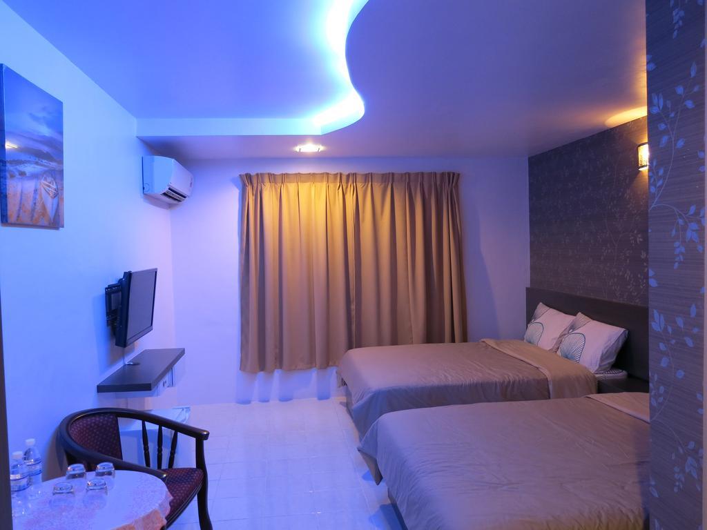 Pangkor Lot 10 Vacation Studio Pekan Pangkor Exterior photo